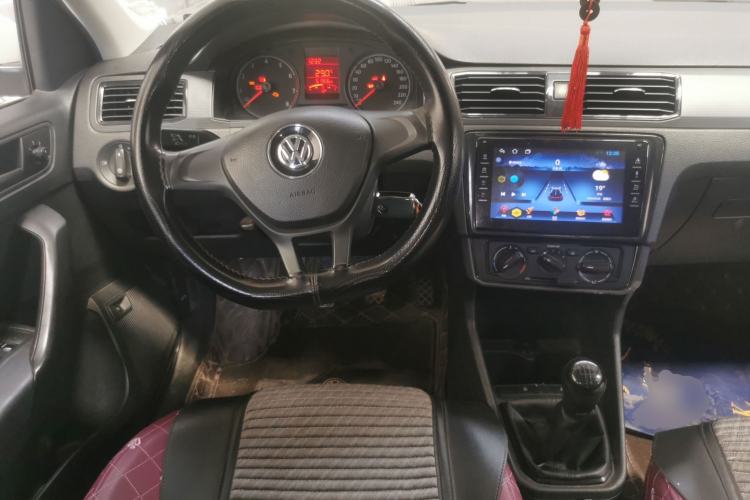 Used Volkswagen Santana 2021 1.5L Manual Fashion Edition Center Console