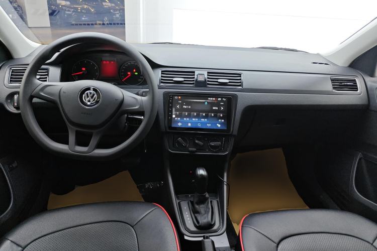 Used Volkswagen Santana 2021 1.5L Automatic Fashion Edition Center Console