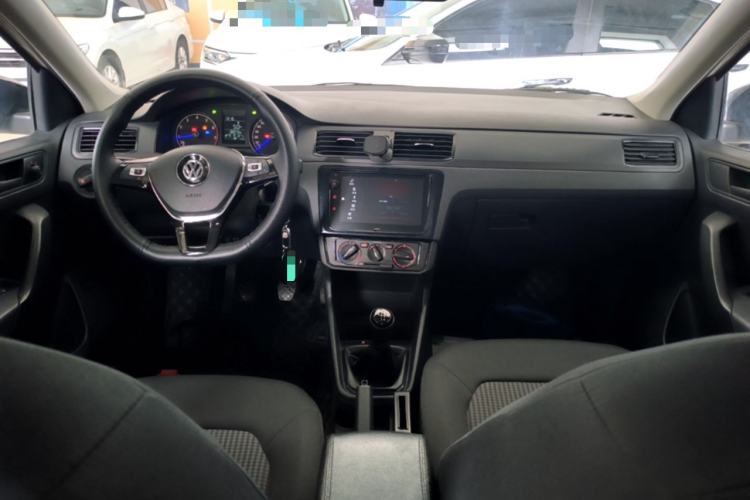 Used Volkswagen Santana 2021 1.5L Manual Fashion Edition Center Console