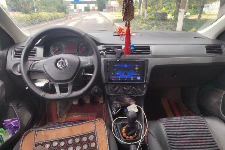 Used Volkswagen Santana 2021 1.5L Manual Fashion Edition Center Console