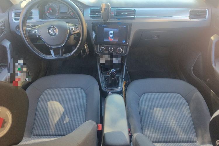 Used Volkswagen Santana 2021 1.5L Manual Fashion Edition Center Console