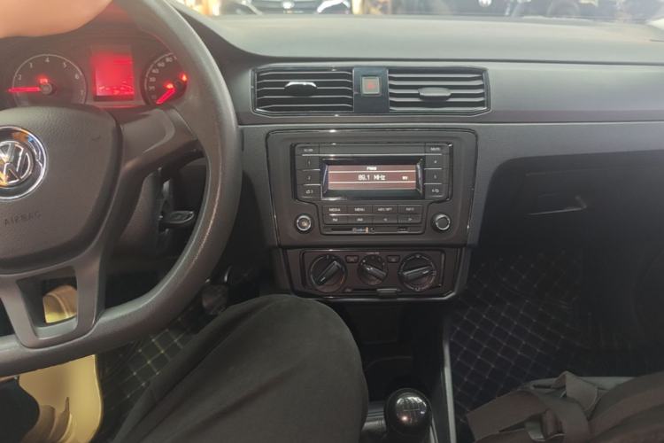 Used Volkswagen Santana 2021 1.5L Manual Fashion Edition Center Console