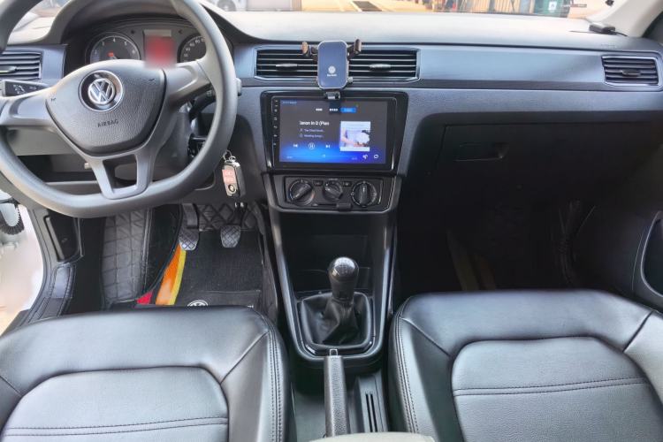 Used Volkswagen Santana 2021 1.5L Manual Fashion Edition Center Console