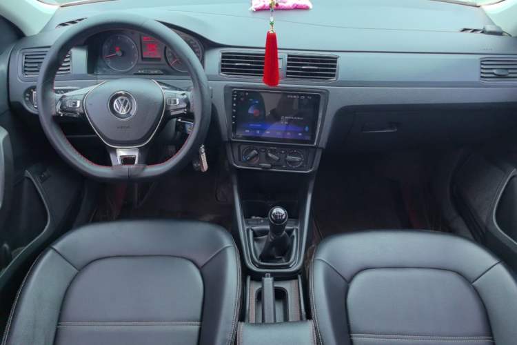 Used Volkswagen Santana 2021 1.5L Manual Fashion Edition Center Console