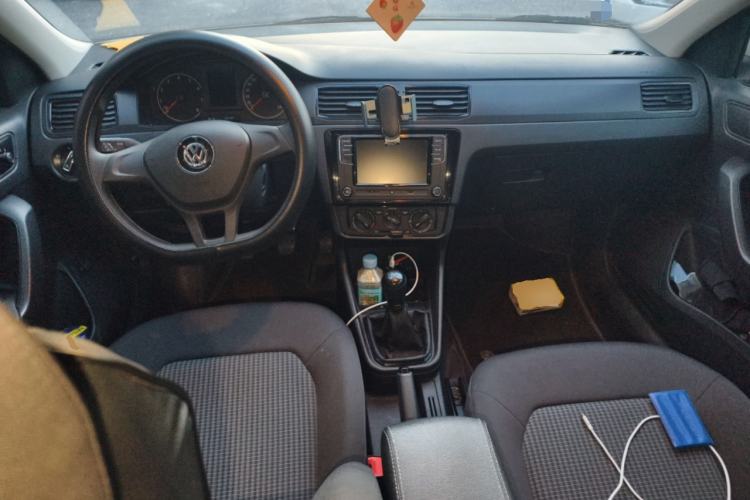 Used Volkswagen Santana 2021 1.5L Manual Fashion Edition Center Console