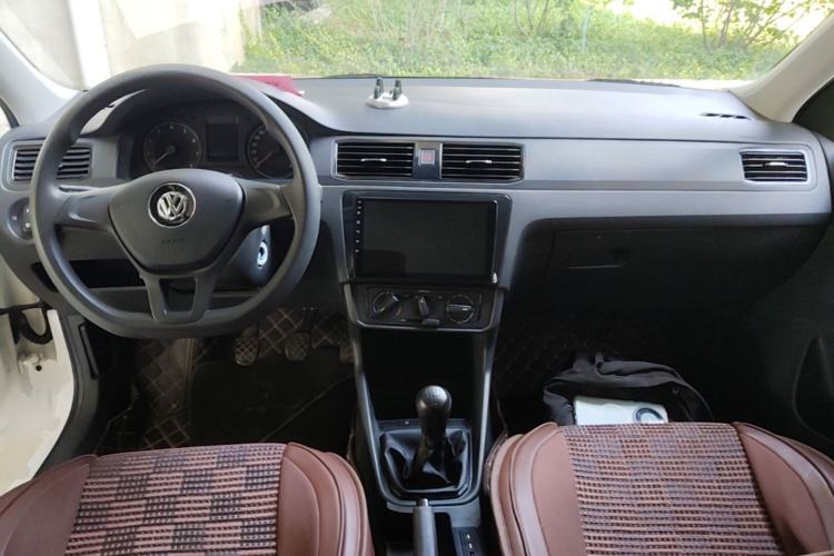 Used Volkswagen Santana 2021 1.5L Manual Fashion Edition Center Console