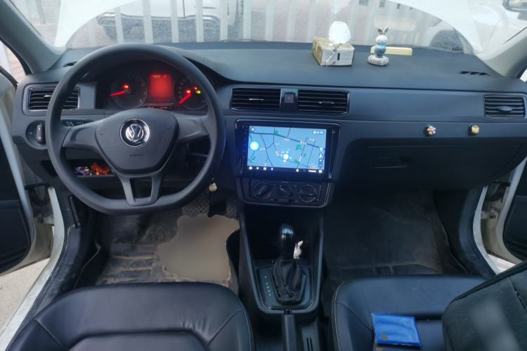 Used Volkswagen Santana 2021 1.5L Automatic Fashion Edition Center Console