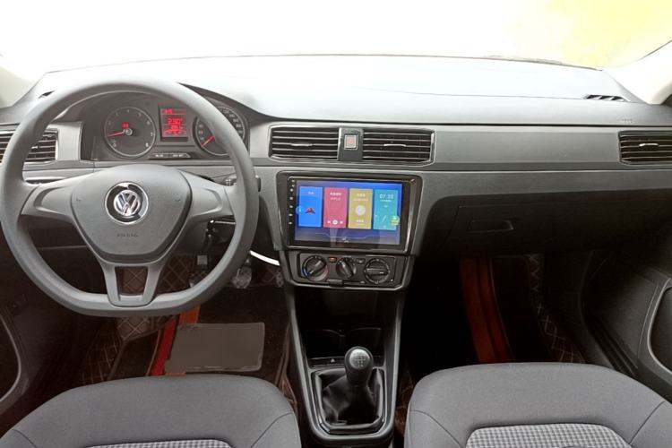 Used Volkswagen Santana 2021 1.5L Manual Fashion Edition Center Console