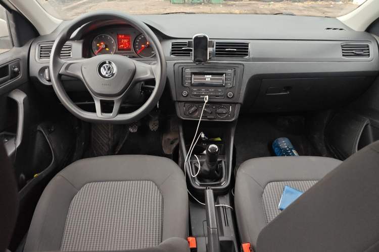 Used Volkswagen Santana 2021 1.5L Manual Fashion Edition Center Console
