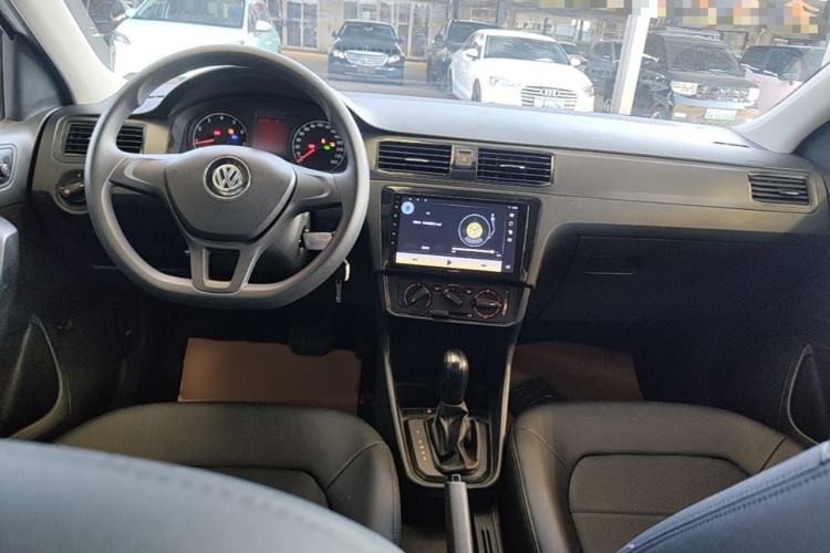 Used Volkswagen Santana 2021 1.5L Automatic Fashion Edition Center Console
