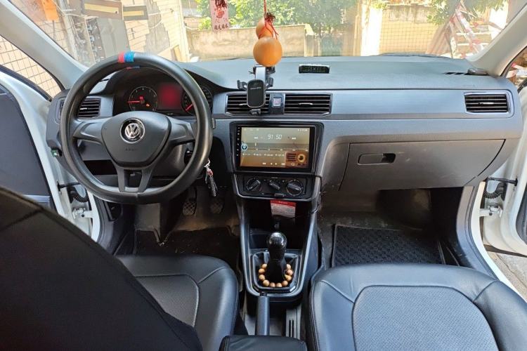Used Volkswagen Santana 2021 1.5L Manual Fashion Edition Center Console