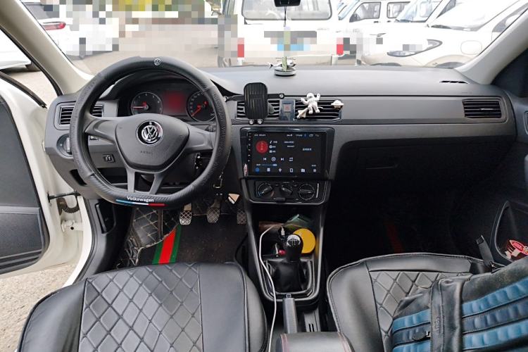 Used Volkswagen Santana 2021 1.5L Manual Fashion Edition Center Console