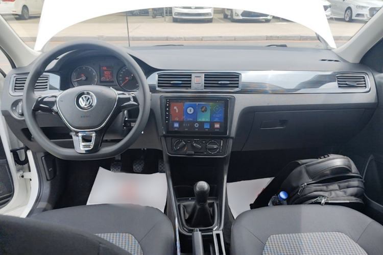 Used Volkswagen Santana 2021 1.5L Manual Fashion Edition Center Console