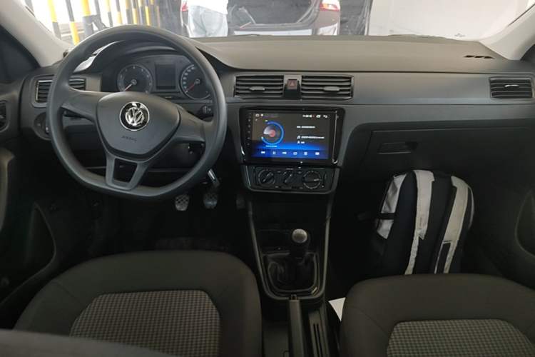 Used Volkswagen Santana 2021 1.5L Manual Fashion Edition Center Console