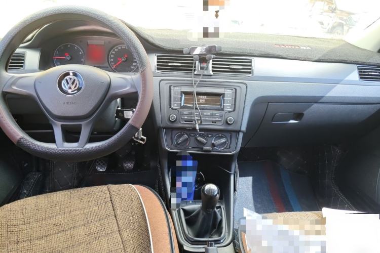 Used Volkswagen Santana 2021 1.5L Manual Fashion Edition Center Console