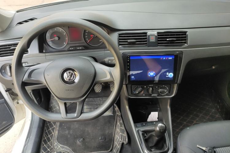 Used Volkswagen Santana 2021 1.5L Manual Fashion Edition Center Console