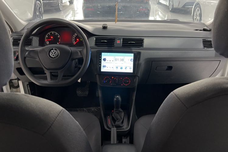 Used Volkswagen Santana 2021 1.5L Automatic Fashion Edition Center Console