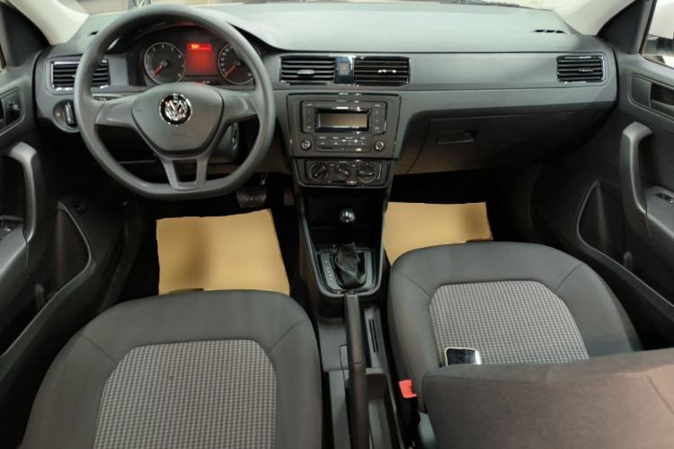 Used Volkswagen Santana 2021 1.5L Automatic Fashion Edition Center Console