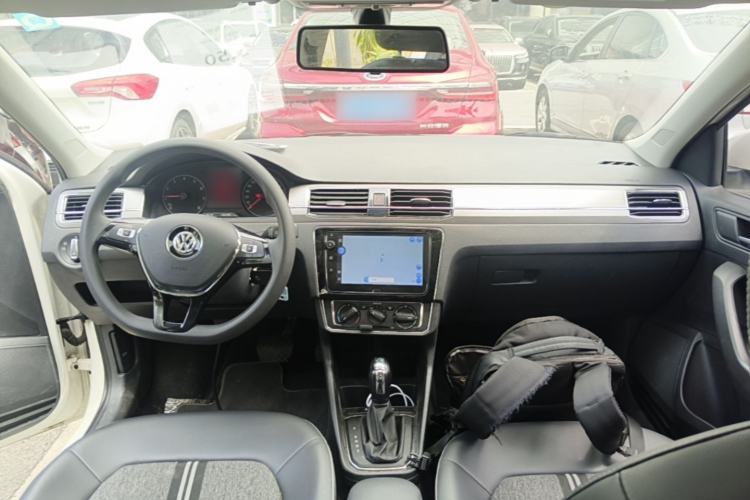 Used Volkswagen Santana 2021 1.5L Automatic Comfort Edition Center Console