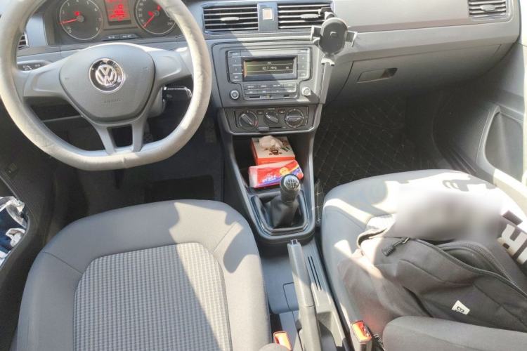 Used Volkswagen Santana 2021 1.5L Manual Fashion Edition Center Console