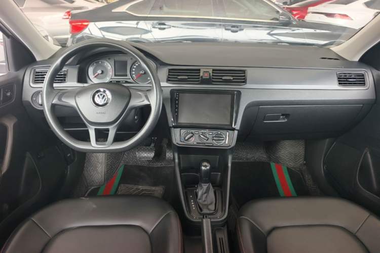 Used Volkswagen Santana 2021 1.5L Automatic Fashion Edition Center Console