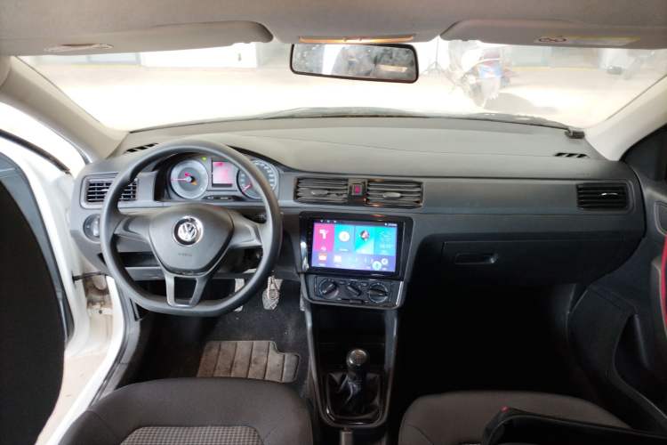 Used Volkswagen Santana 2021 1.5L Manual Fashion Edition Center Console
