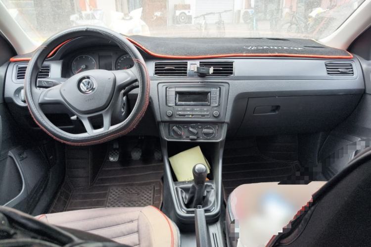 Used Volkswagen Santana 2021 1.5L Manual Fashion Edition Center Console