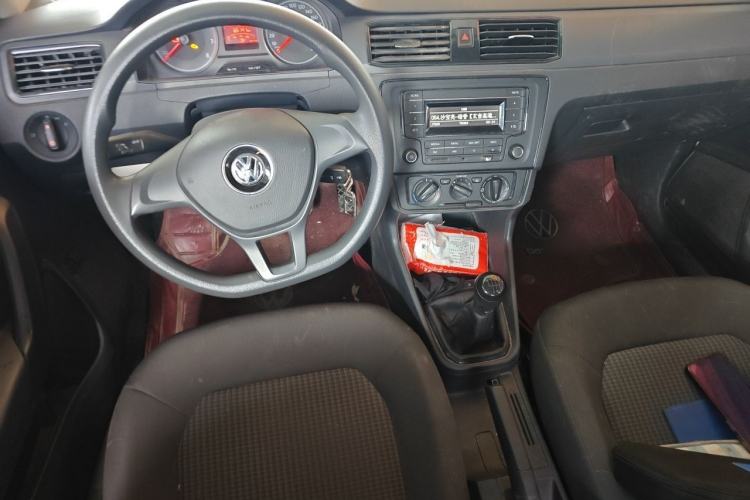 Used Volkswagen Santana 2021 1.5L Manual Fashion Edition Center Console