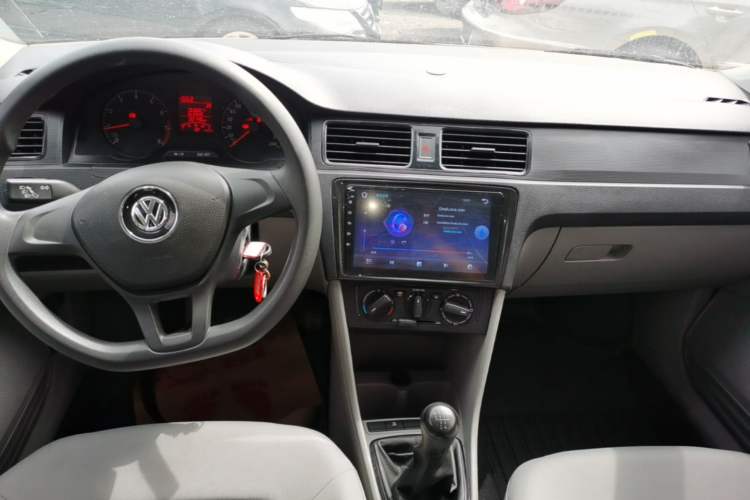 Used Volkswagen Santana 2021 1.5L Manual Fashion Edition Center Console