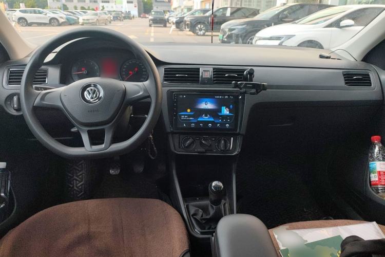 Used Volkswagen Santana 2021 1.5L Manual Fashion Edition Center Console