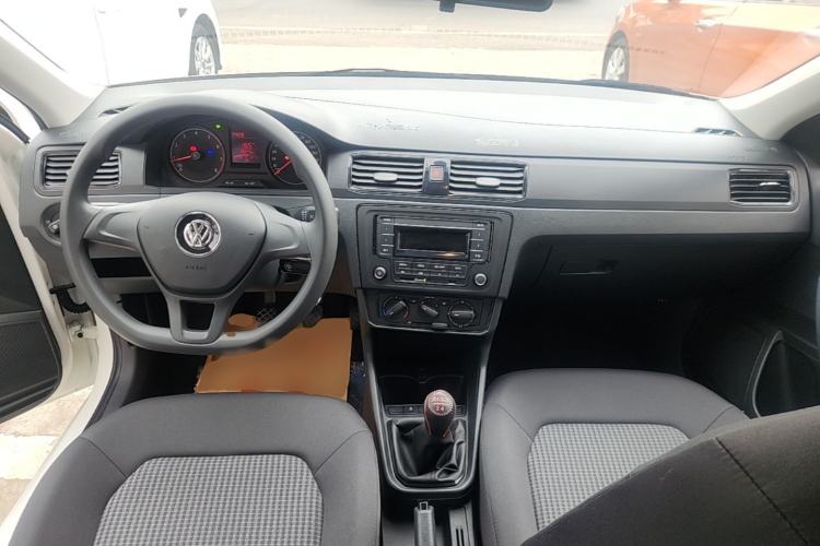 Used Volkswagen Santana 2021 1.5L Manual Fashion Edition Center Console