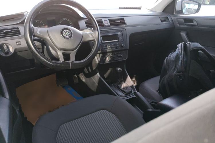 Used Volkswagen Santana 2021 1.5L Automatic Fashion Edition Center Console
