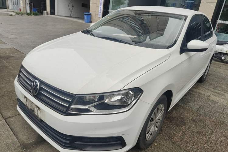 Used Volkswagen Santana 2021 1.5L Manual Fashion Edition Guazi used car, China used car export, Used car for sale, Used Volkswagen cars, Cheapest cars for sale
