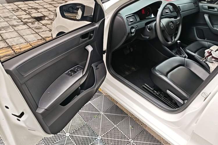 Used Volkswagen Santana 2021 1.5L Automatic Fashion Edition Driver Seat