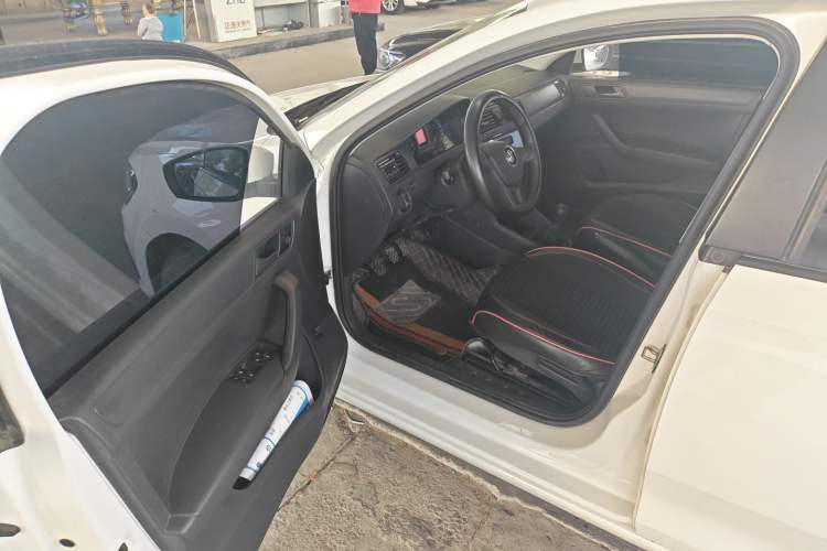 Used Volkswagen Santana 2021 1.5L Manual Fashion Edition Driver Seat