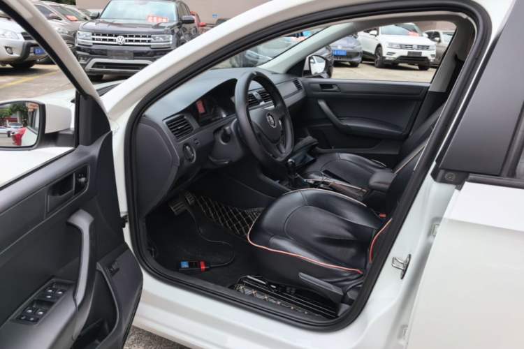 Used Volkswagen Santana 2021 1.5L Automatic Fashion Edition Driver Seat