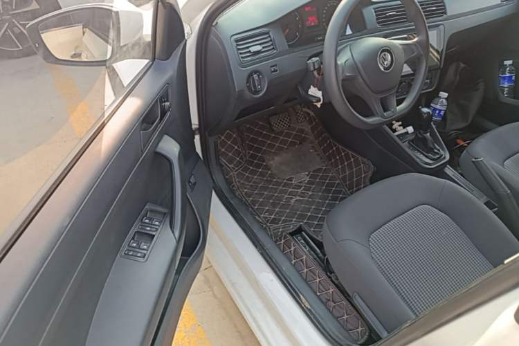 Used Volkswagen Santana 2021 1.5L Automatic Fashion Edition Driver Seat
