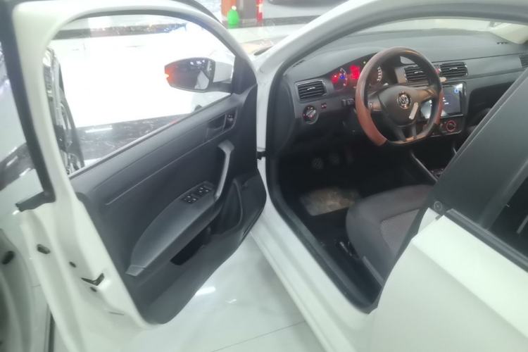 Used Volkswagen Santana 2021 1.5L Manual Fashion Edition Driver Seat