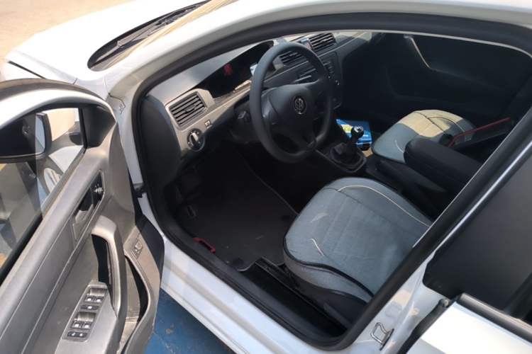 Used Volkswagen Santana 2021 1.5L Manual Fashion Edition Driver Seat