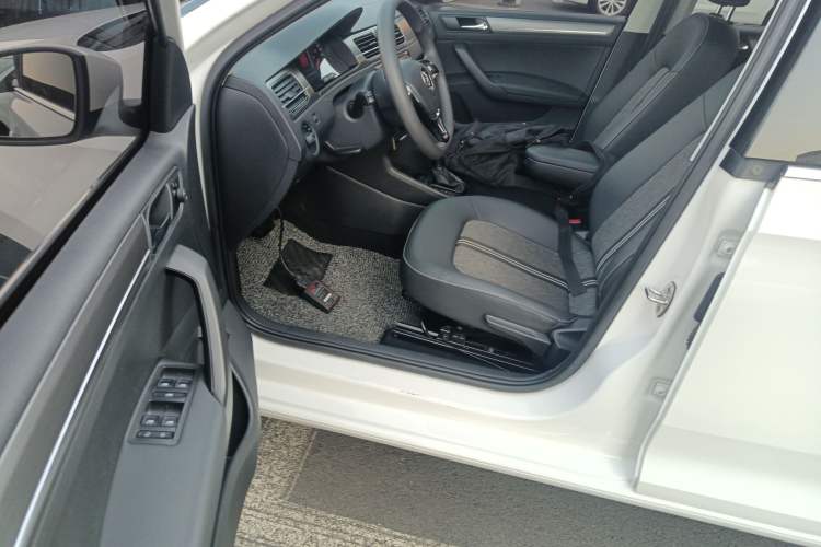 Used Volkswagen Santana 2021 1.5L Automatic Comfort Edition Driver Seat