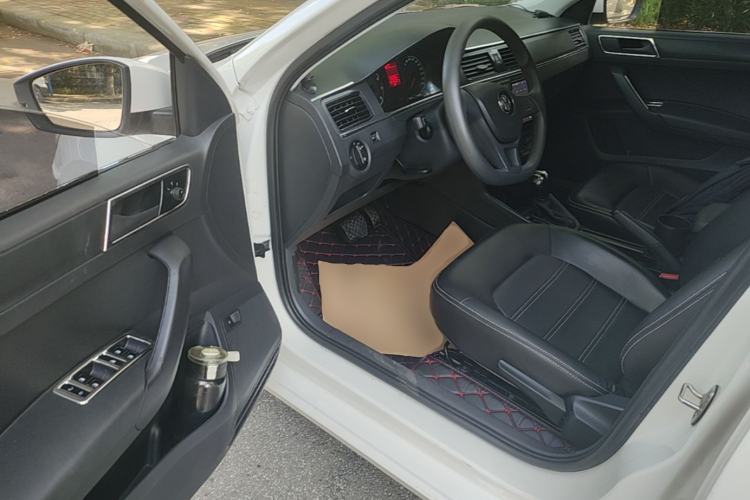 Used Volkswagen Santana 2021 1.5L Automatic Fashion Edition Driver Seat