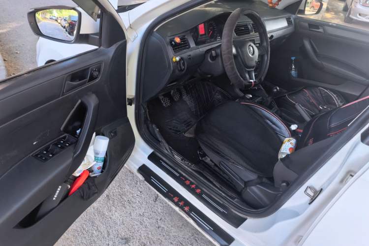 Used Volkswagen Santana 2021 1.5L Manual Fashion Edition Driver Seat