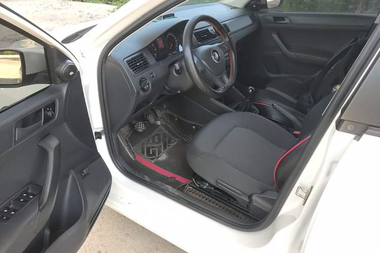 Used Volkswagen Santana 2021 1.5L Manual Fashion Edition Driver Seat