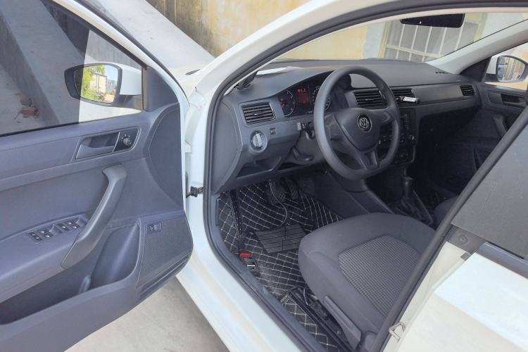 Used Volkswagen Santana 2021 1.5L Automatic Fashion Edition Driver Seat