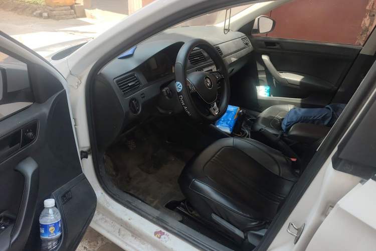 Used Volkswagen Santana 2021 1.5L Manual Fashion Edition Driver Seat