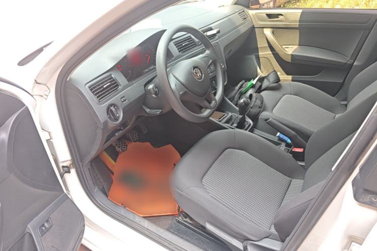 Used Volkswagen Santana 2021 1.5L Manual Fashion Edition Driver Seat