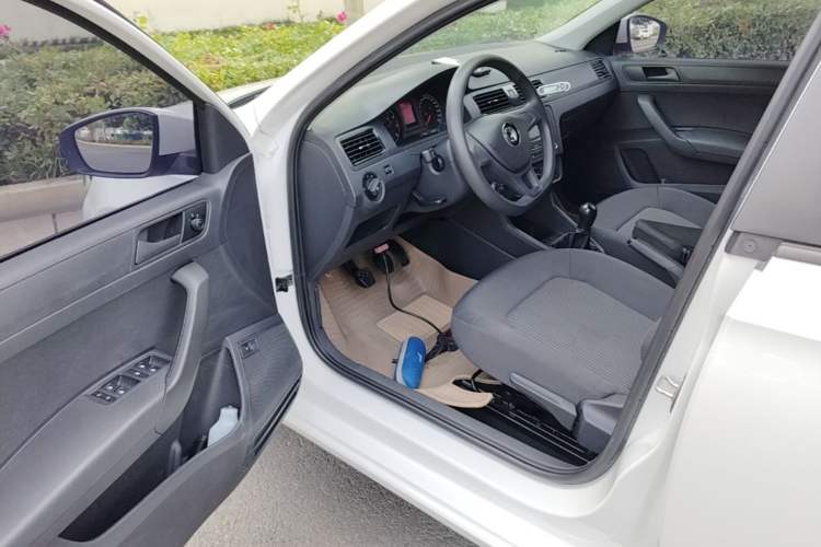 Used Volkswagen Santana 2021 1.5L Manual Fashion Edition Driver Seat