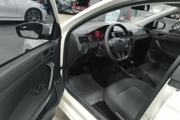 Used Volkswagen Santana 2021 1.5L Automatic Fashion Edition Driver Seat