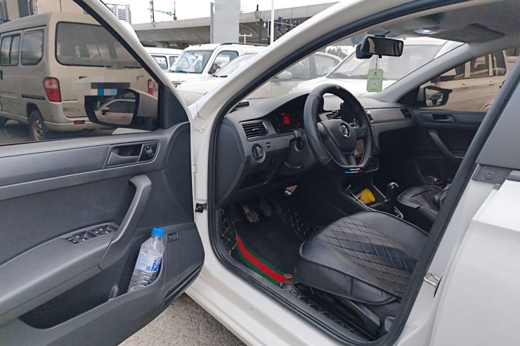Used Volkswagen Santana 2021 1.5L Manual Fashion Edition Driver Seat