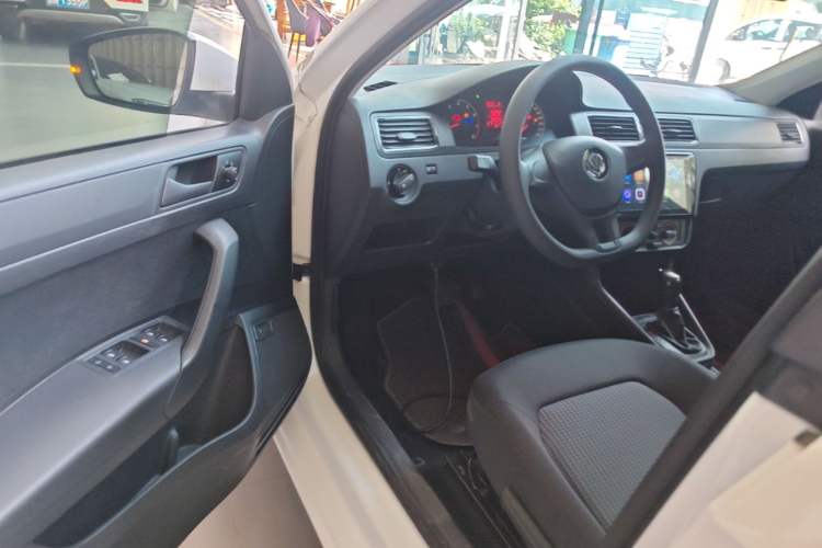 Used Volkswagen Santana 2021 1.5L Automatic Fashion Edition Driver Seat